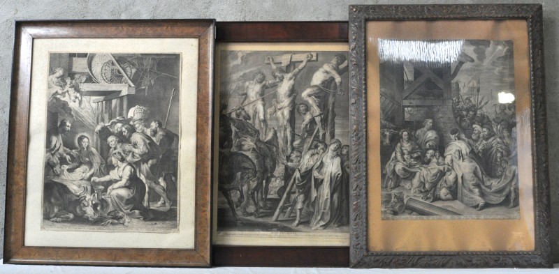 “De geboorte van Christus”; “De aanbidding der wijzen” en “De kruisiging”. Drie XVIIe eeuwse gravures naar ontwerpen van Rubens. Resp. gegraveerd Lucas Vorsterman, Nicolaas Ryckemans en Bolswert.