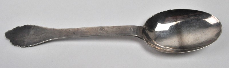 Een zilveren lepel. Gemerkt. XVIIe eeuw.