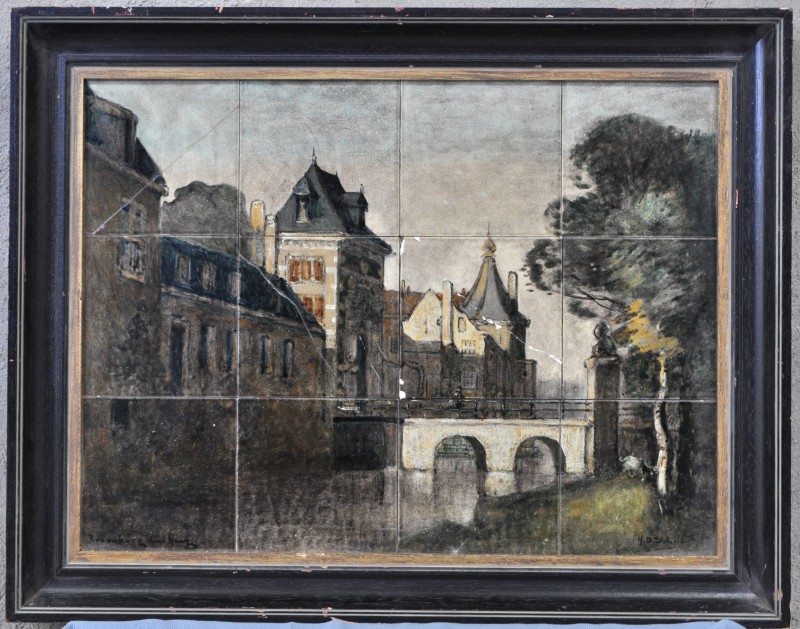 “Stadzicht getiteld Mauritspoort Den Haag”. Tegeltableau. 12 tegels, diverse letsels. Gesigneerd en achteraan gemerkt door Hendrik David Schild (1872-1928).