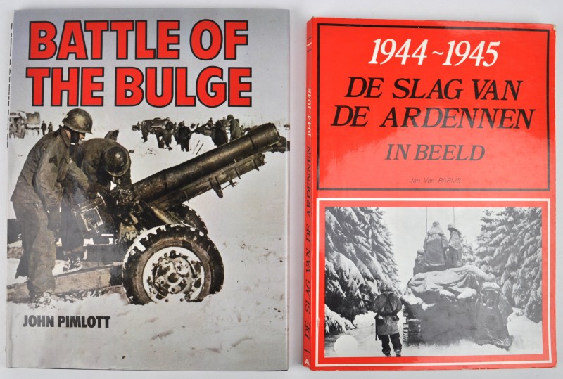 Twee boeken met betrekking tot de Slag om de Ardennen.
