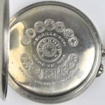 Een zakhorloge remontoir dubbele kast. Médaille d’or Genève. Genummerd.
