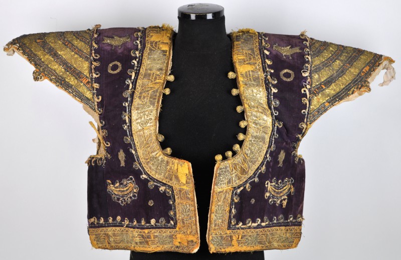 Een Ottomaanse vest met fluweel. XIXe eeuw.