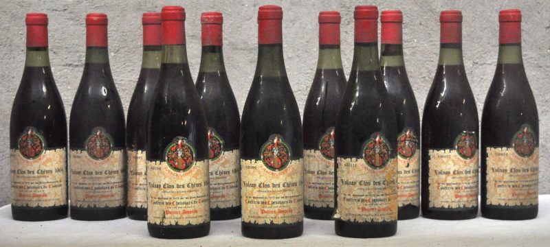 Volnay Clos des Chênes A.C. -  Tastevinage 1e cru Potinet-Ampeau, Monthélie M.O.  1964  aantal: 12 bt 2 à 3,5 cm