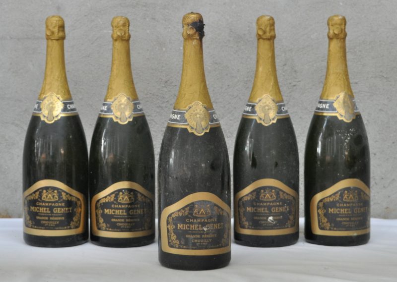 Champagne Grande Réserve Chouilly 1e Cru  Michel Genet R.M. M.O.  0  aantal: 6 Mag. oude flessen, 1 vidange, 2 beschadigde kurken