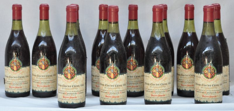 Volnay Clos des Chênes A.C. -  Tastevinage 1e cru Potinet-Ampeau, Monthélie M.O O.D. 1966  aantal: 12 bt 4 à 4,5 cm, 1 x 5 cm