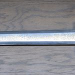 Twee replica’s van zwaarden, waaronder een replica van het zwaard van Keizer Karel.