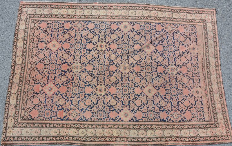 Senneh Melayer. Een antiek Oosters karpet. Handgeknoopt.