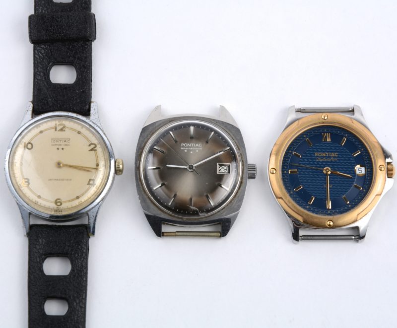 Drie verschillende gedragen horloges.