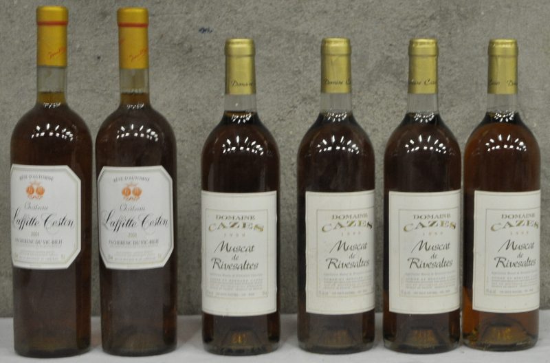 Lot witte wijn        aantal: 6 bt Ch. Laffitte Teston A.C. Pacherenc du Vic Bilh   M.C.  2001  aantal: 2 bt Dom. Cazes A.C. Muscat de Rivesaltes - Vin doux naturel   M.D.  1999  aantal: 4 bt
