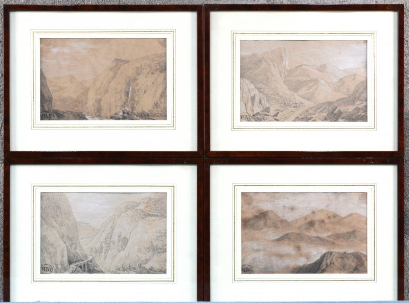 Reeks van vier schetsen van Italiaanse berglandschappen. Potlood en wit gouache op papier. Met monogramstempel M.I.V.B.