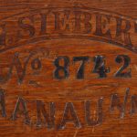 Een oude sigarenplank met opschrift ‘G. Siebert, Hanau A. M.’