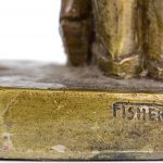 “Stijlvol koppel”. Een beeld van goudgepatineerd plaaster naar een ontwerp van Fisher. Austin Productions Inc, 1987.