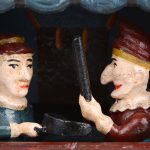 “Punch and Judy bank. Een spaarpot van gepolychromeerd gietijzer in de vorm van een poppentheater met de twee bekende Engelse poppen.