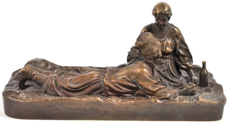 “Romantisch koppel. Een groep van bruingepatineerd brons. Gesigneerd en met gieterijstempel “Woerffel, St. Petersburg”.