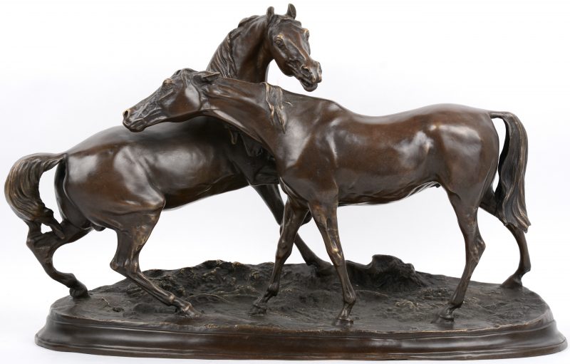 “Paarden”. Een bronzen groep naar een werk van P.J. Mene.