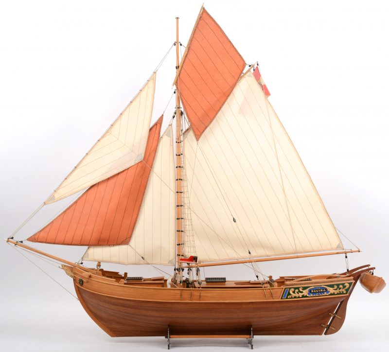 “Regina”. Een schaalmodel van een zeilboot.