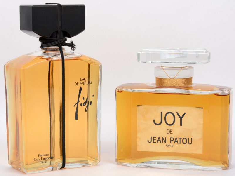 Twee factices voor parfum: - Joy de Jean Patou- Fidji - Guy Laroche.