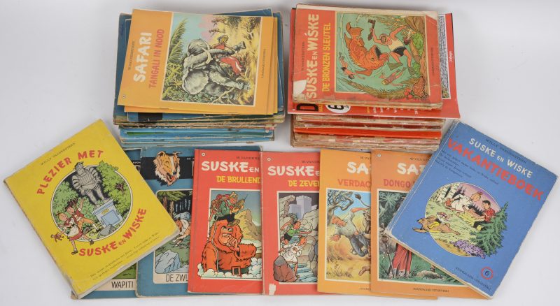 Een lot van 42 strips, waaronder Suske & Wiske, Jerom, De Rode Ridder, Bessy en Safari.