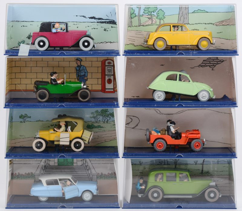 Een reeks van acht modelwagens van Kuifje. In originele doos.