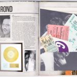 “Treasures of the Rolling Stones”. Crough, Glenn, Lido Antwerpen 2011. Fotoboek. Hardcover in stofhoes. In zeer goede staat en volledig met memorabilia.