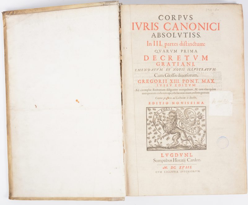 GREGORII XIII, Corpus iusis canonici, Lugduni, 1518. In-folio, omslag perkament.