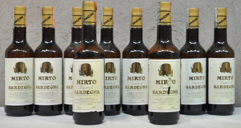 Mirto Liquore di Sardegna  Distillerie Mario Pacini, Cagliari M.O.  0  aantal: 10 Bt.