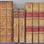 Een lot XIXe eeuwse boeken, waaronder de “Memoires du Duc de St-Simon”. Hachette, Paris, 1862 en vele anderen.