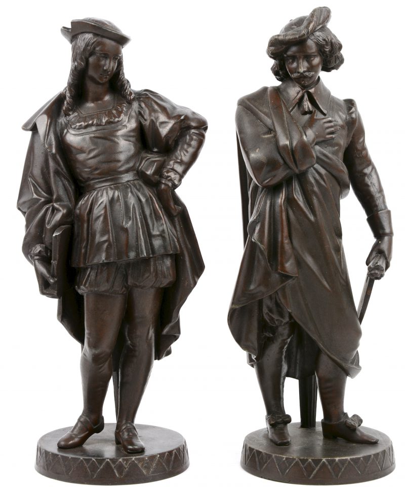 “De schilder” en “De schrijver”. Twee beelden van donkergepatineerd brons.