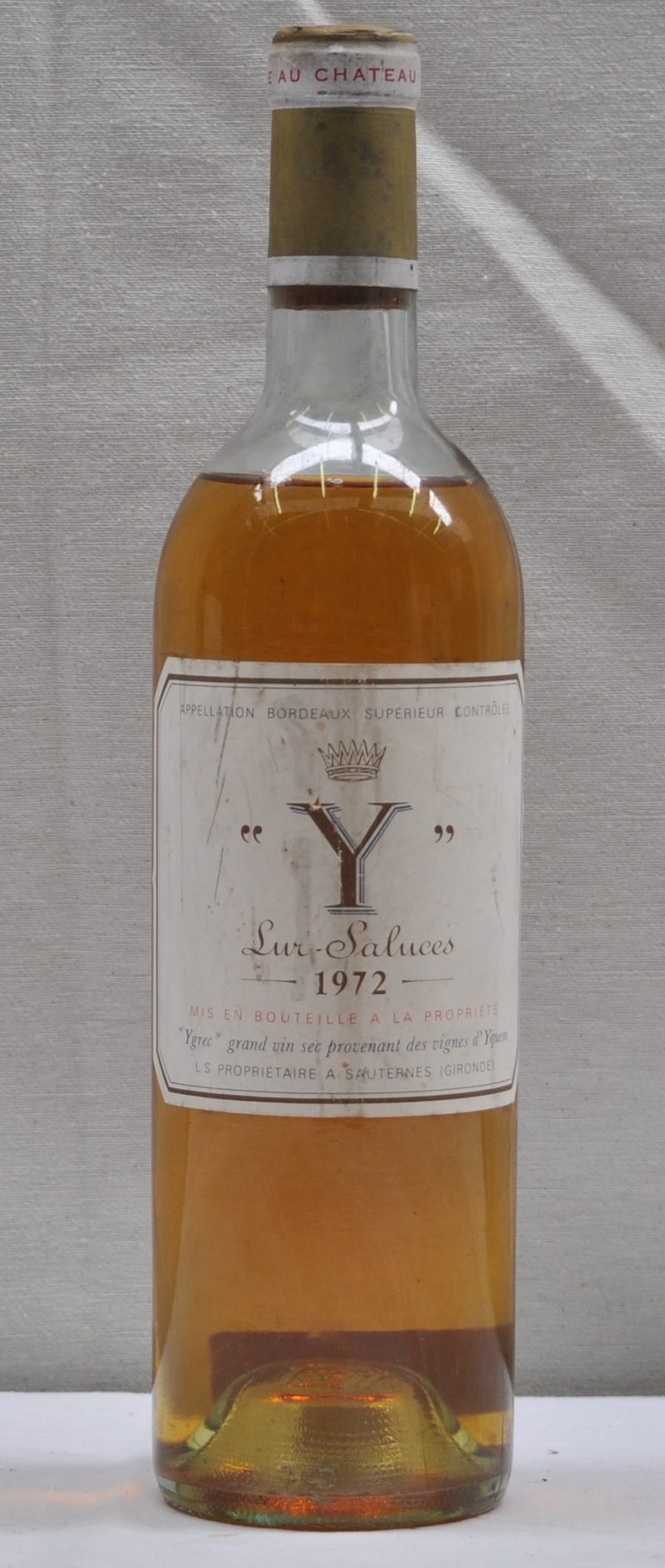 “Y” grand vin sec provenant des vignes d’Yquem A.C. Bordeaux Supérieur   M.P.  1972  aantal: 1 Bt. ms