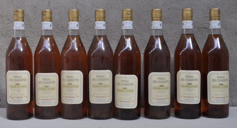 Pineau des Charentes A.C. - 10 ans d’age  Vigier-Latour, Cognac   0  aantal: 8 Bt