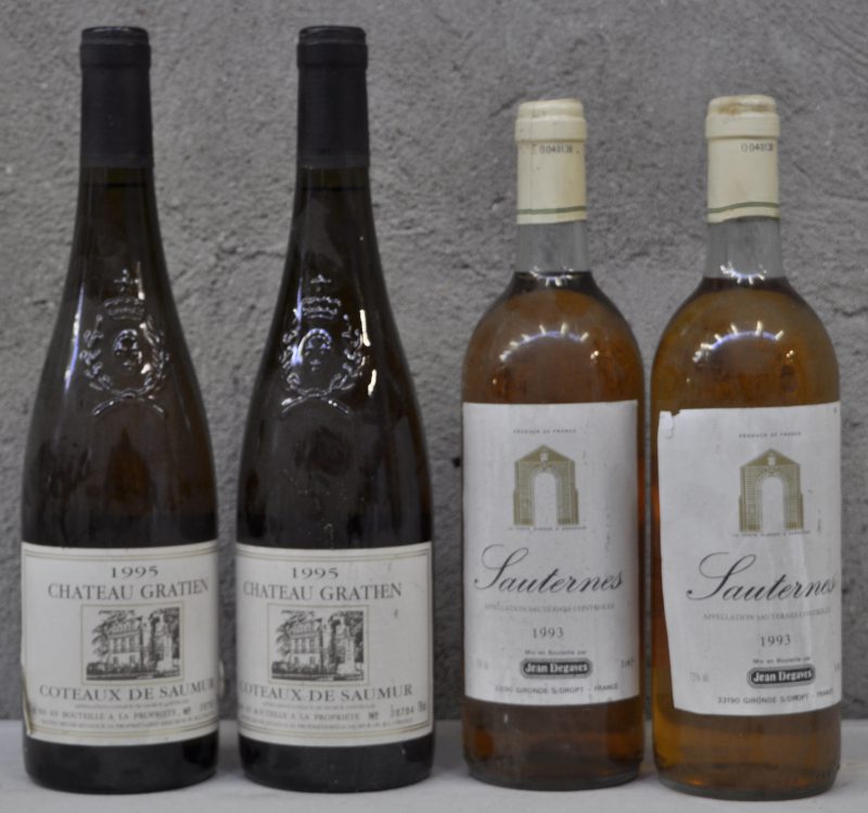 Lot witte wijn         aantal: 4 Bt. Sauternes  A.C.  Jean Degaves, Gironde s/Dropt   1993  aantal: 2 Bt. Ch. Gratien  A.C. Coteaux de Saumur  Gratien Meyer Seydoux, Saumur M.P.  1995  aantal: 2 Bt.