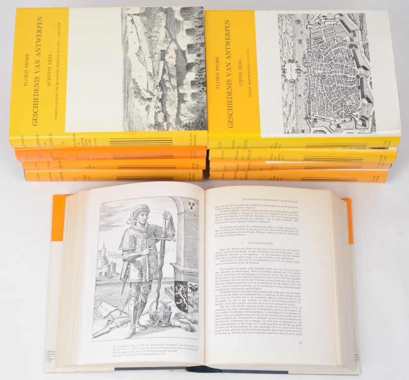 “Geschiedenis van Antwerpen”. Floris Prins. Nieuwe uitgave van de oorspronkelijke tekst van 1927 - 1948. Ed. Kultuur en Beschaving. Brussel, 1977. 9 delen.