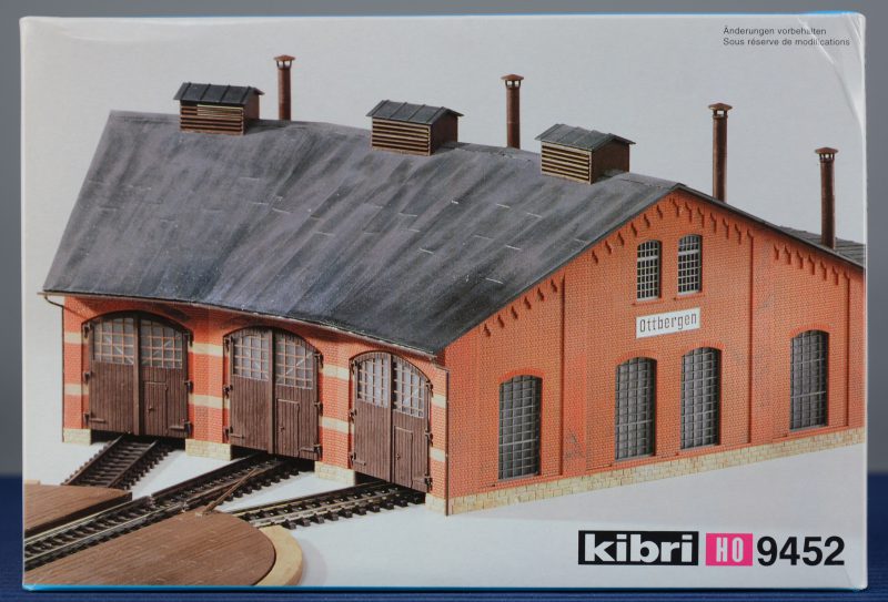 “Locomotiefloods Ottbergen”. Een modelbouwkit. Compleet en in originele doos.
