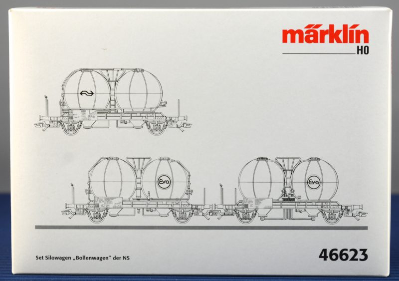 Drie bolsilowagons van de Nederlandse spoorwegen voor spoortype HO. In originele doos.
