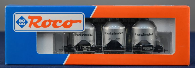 Een bruinkoolsilowagon van de Duitse spoorwegen voor spoortype HO. In originele verpakking.