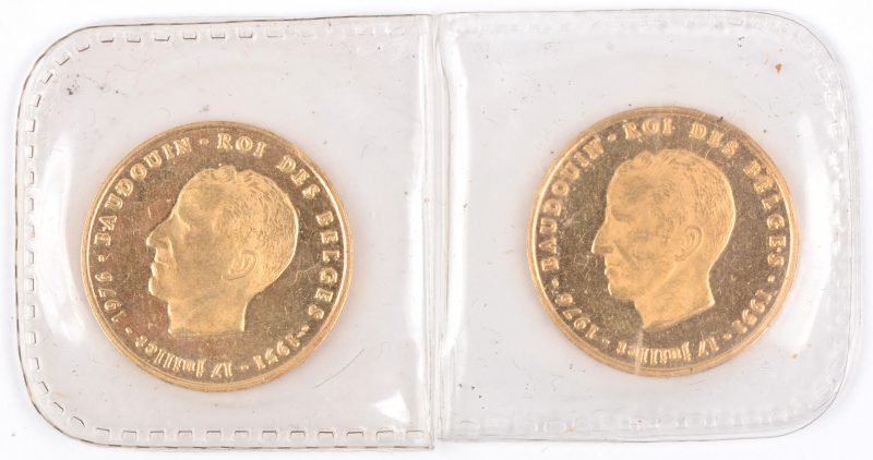 Twee gouden herdenkingsmunten 900 ‰ van Boudewijn. 1951- 1976.