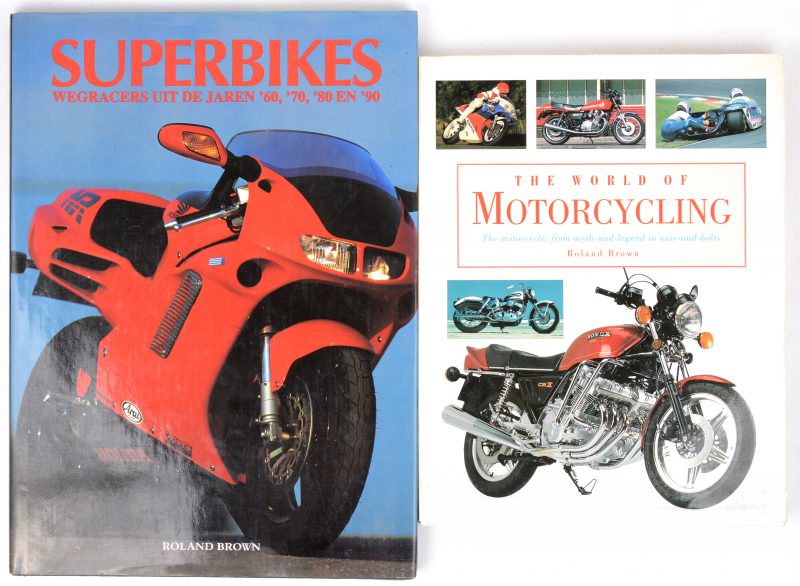 Twee documentatieboeken: ‘Superbikes’ en ‘ motorcycling’