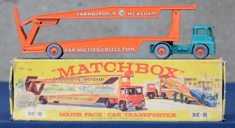 “Major Pack Car Transporter”. Een modelvoertuig in originele doos.