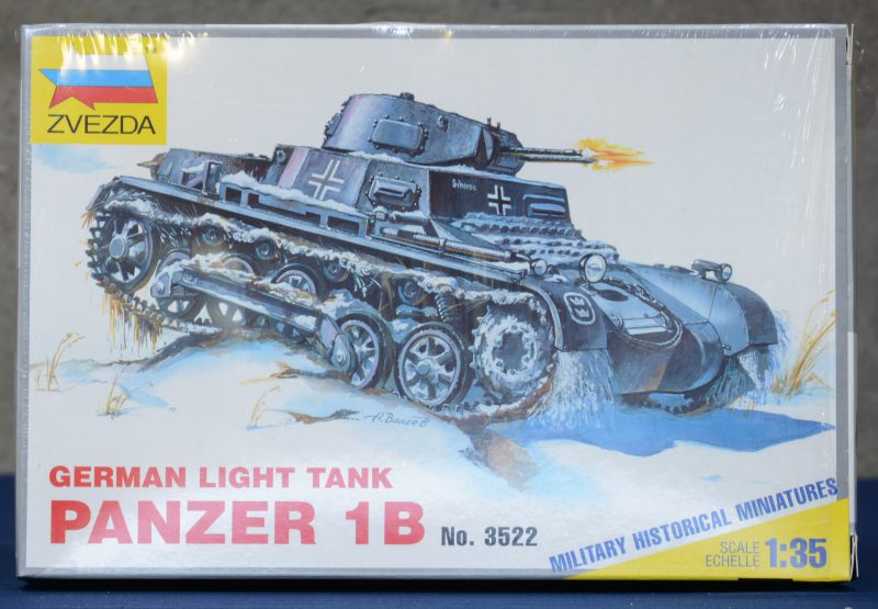 “German light tank Panzer 1B”. Een bouwpakket op schaal 1/35. Compleet en in originele doos.