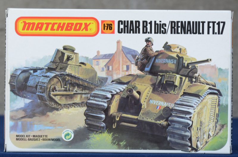 “Char B.1 bis/Renault FT.17”. EEn modelbouwkit met twee tanks op schaal 1/76. Compleet en in originele doos.