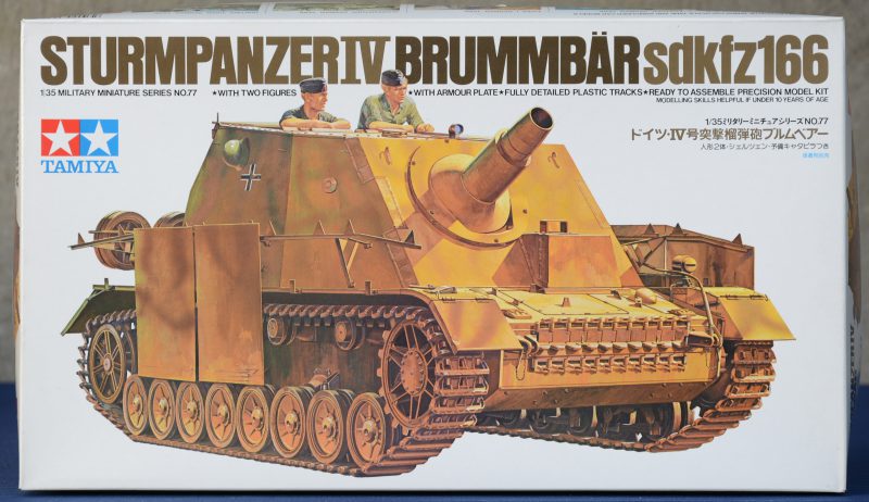 “Sturmpanzer IV Brummbär”. Een modelbouwkit op schaal 1/35. Compleet en in originele doos.