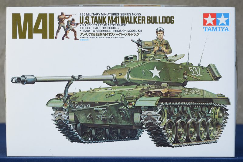 “M41 Walker Bulldog”. Een modelbouwkit op schaal 1/35. Compleet en in originele doos.