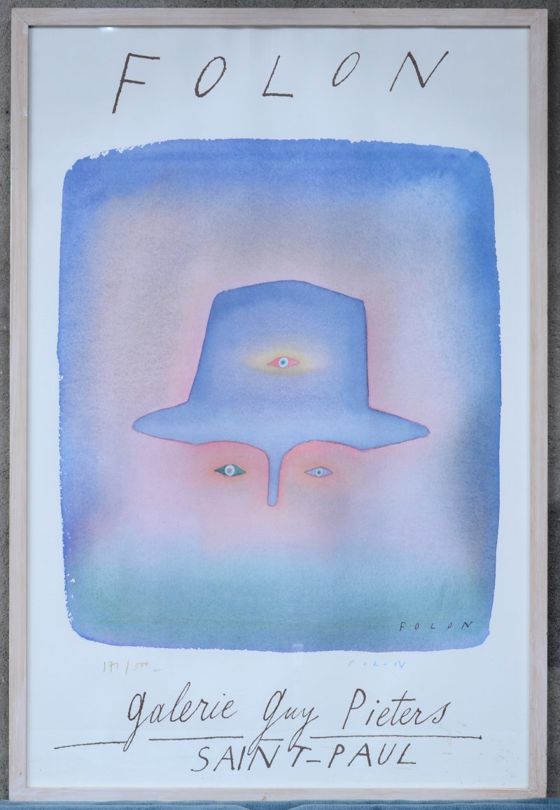 “Figuur met hoed en drie ogen”. Een lithografie voor ‘Galerie Guy Pieters - Saint-Paul’. Gesigneerd en genummerd 171/500 buiten de plaat.
