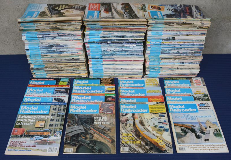 Een groot lot uitgaven van het Amerikaanse tijdschrift ‘Model Railroader’. Eind jaren ‘70 tot 2000.