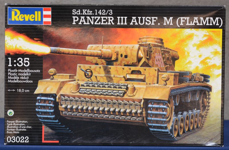 “Panzer III vlammenwerpertank”. Een modelbouwkit op schaal 1/35. Compleet en in originele doos.