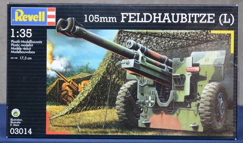 “105mm Feldhaubitze”. Een modelbouwkit op schaal 1/35. Compleet en in originele doos.