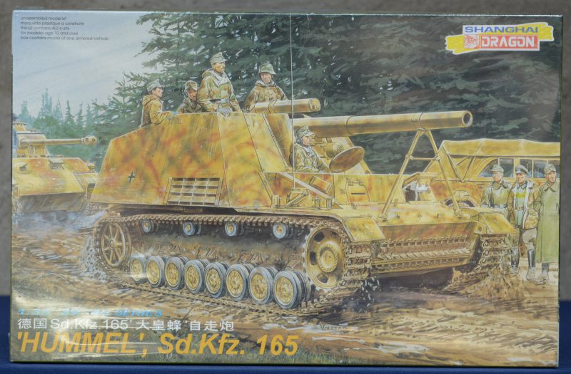 “Sd. Kfz. 165 ‘Hummel’”. Een modelbouwkit op schaal 1/35. Compleet en in originele doos.