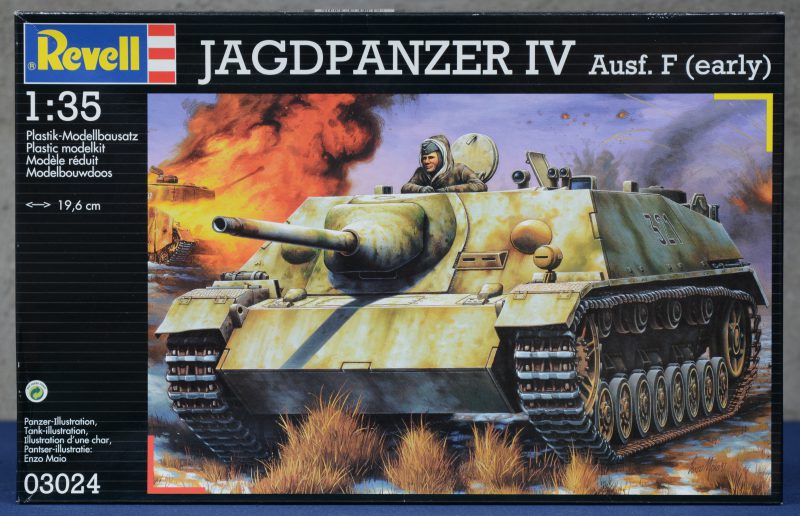 “Jagdpanzer IV F”. Een bouwpakket op schaal 1:35. Compleet en in originele doos.