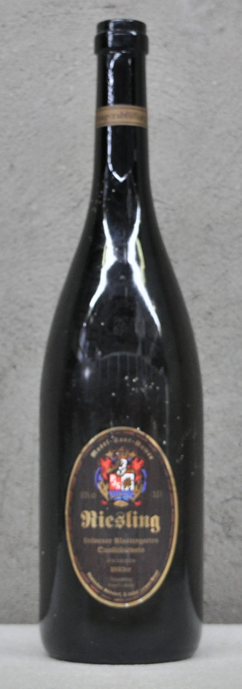 Leiwener Klostergarten Riesling  Qualitätswein Mosel-Saar-Ruwer  Römisches Weindorf, Leiwen E.A.  1993  aantal: 1 D.Mag.