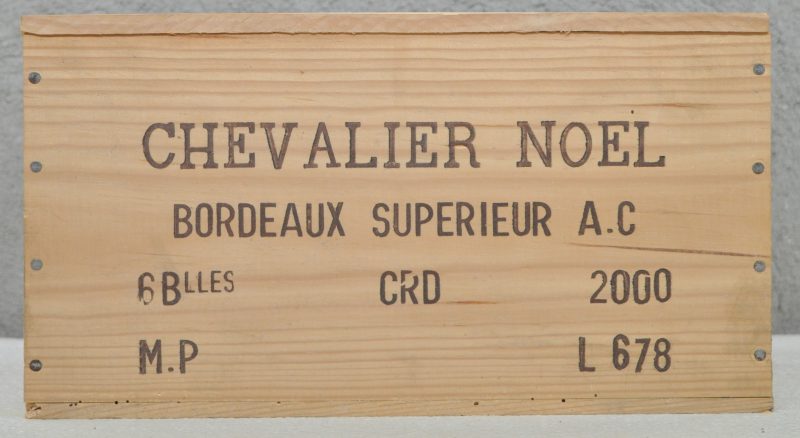 Chevalier Noel A.C. Bordeaux Supérieur   M.O. O.K. 2000  aantal: 6 bt